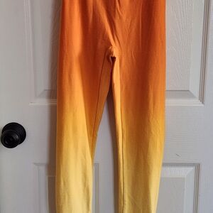 Bombshell Sportswear Women's Toggle Leggings